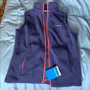 Women’s Size S Columbia Fleece Vest NWT
